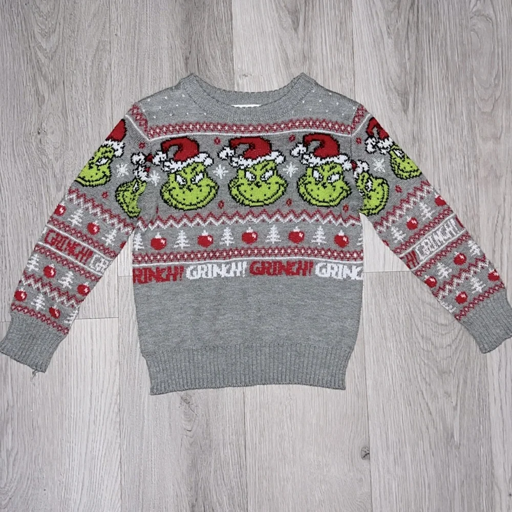 Bundle of 6❗️Grinch Sweater & Fleece 1/4 Zip Tops & Turtleneck-Size 3T - Picture 2 of 16